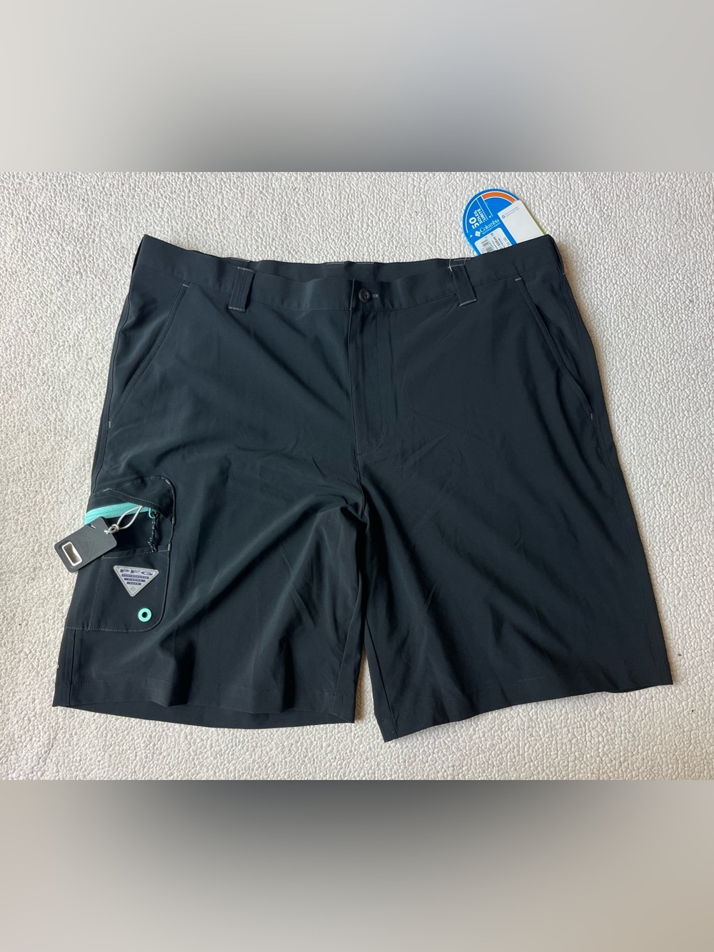 NWT Columbia Terminal Tackle Shorts Black Mens 42W